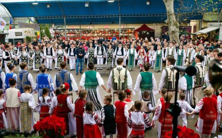 Târgul de Crăciun de la Giroc și-a deschis porțile astăzi: spectacole zilnice și artiști renumiți între 1 și 20 decembrie 2025