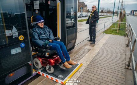 Primăria marchează Ziua Persoanelor cu Dizabilități prin dialog și acțiune