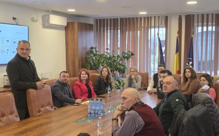 Consilierii au testat Tramvaiul Turistic și planurile STPT