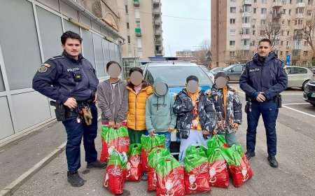 SPIRIDUȘI ÎN UNIFORMĂ