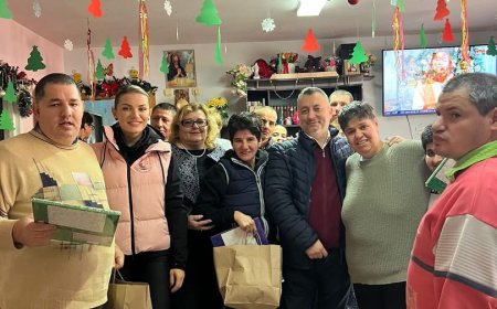 CRĂCIUNUL CARE SE SIMTE, NU SE ÎMPACHETEAZĂ