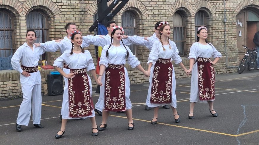 Colegiul Național Pedagogic„Carmen Sylva” Timișoara a sărbătorit România prin emoție, tradiție și unitate