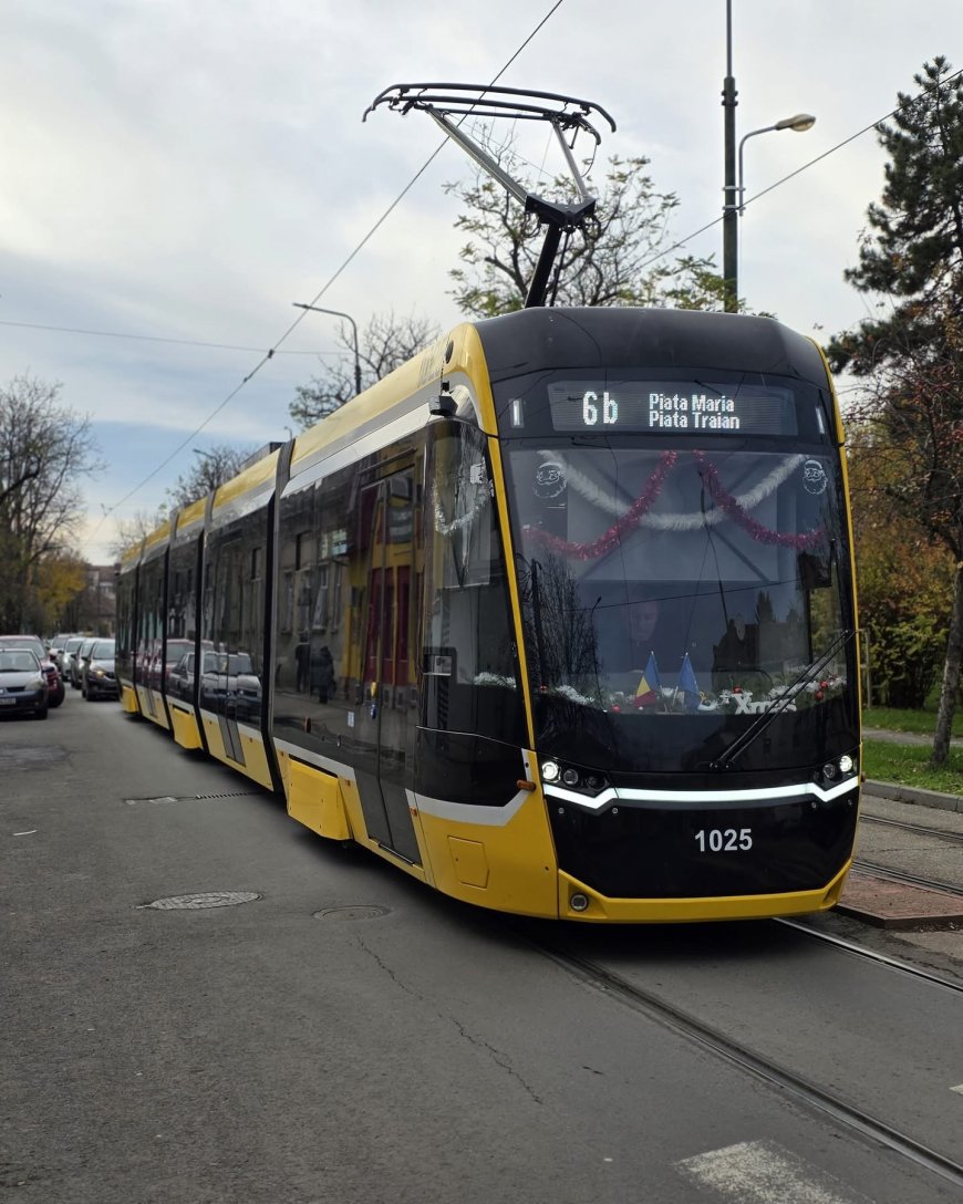 TRAMVAIUL LUI MOȘ CRĂCIUN PORNEȘTE PRIN TIMIȘOARA