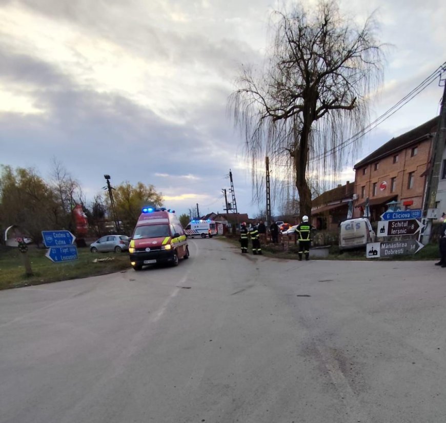 DOI RĂNIȚI ÎNTR-UN IMPACT PUTERNIC PE O ȘOSEA DIN TIMIȘ