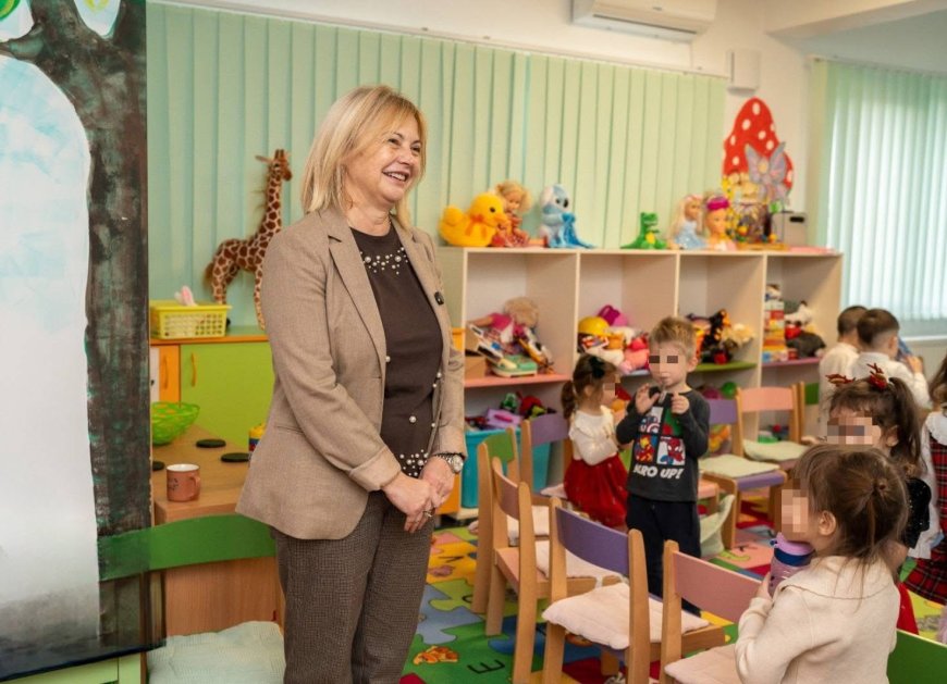 VIZITĂ DE LUCRU A PREFECTULUI DE TIMIȘ ÎN COMUNA ȘAG: EDUCAȚIE, SĂNĂTATE ȘI INVESTIȚII PENTRU COMUNITATE