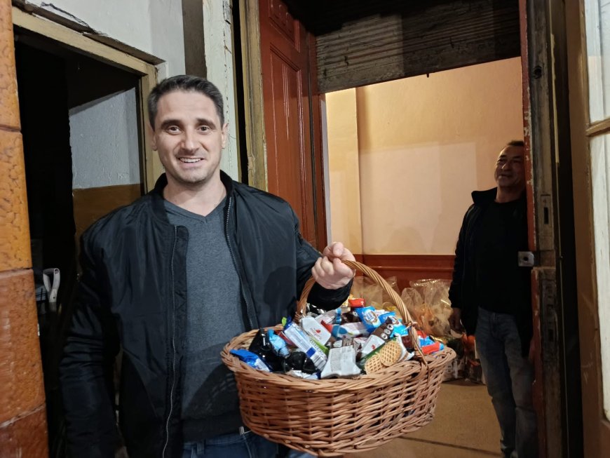 Acasă în Banat duce pachete de Crăciun familiilor din Anina