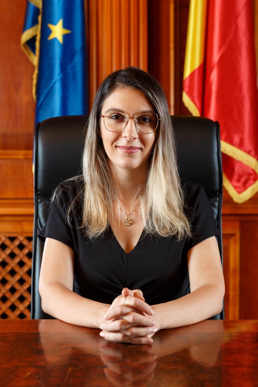 FRITZ: „DIANA BUZOIANU NU PLEACĂ NICĂIERI!”