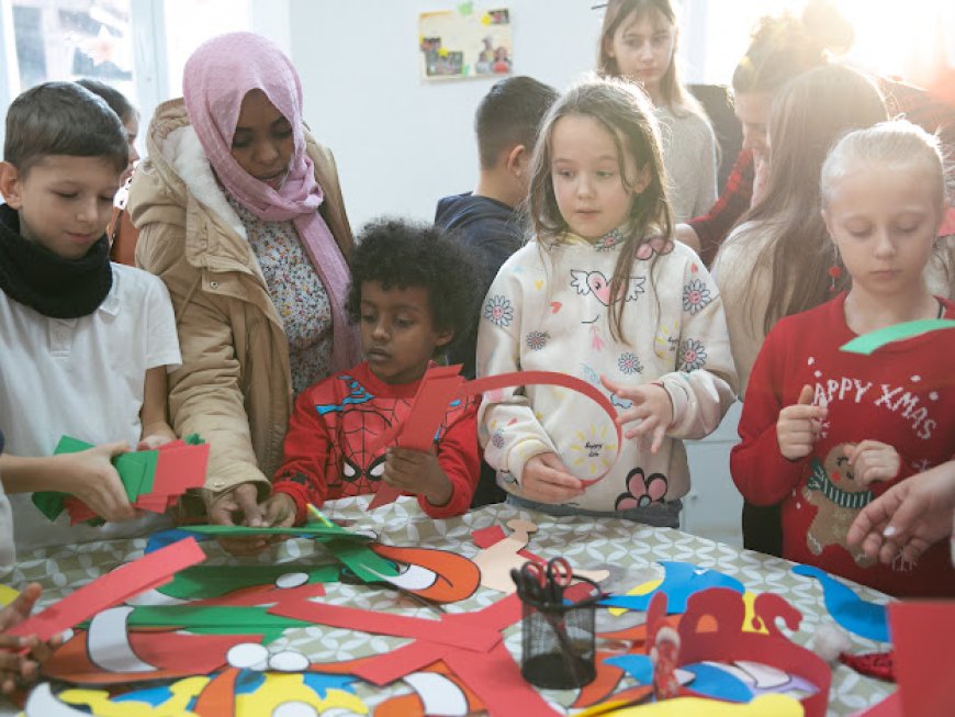 Încă o petrecere magică de Crăciun pentru migranții și refugiații din Timișoara