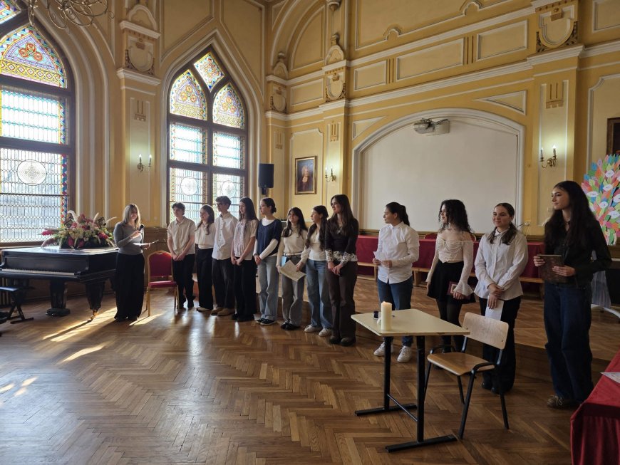 Eminescu prinde viață prin joc și teatru la „Carmen Sylva”
