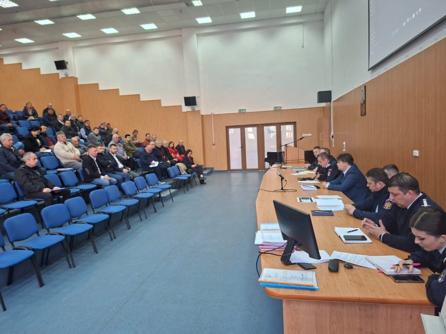 Întâlnire anuală a Comitetelor Locale pentru Situații de Urgență din Hunedoara