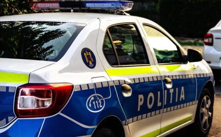 Un băiat de 15 ani, prins la volan