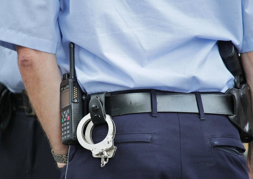 Bărbat urmărit național pentru furt calificat, prins și încarcerat la Arad