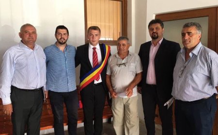Ionuț Stănușoiu, primarul Ghirodei de 10 ani