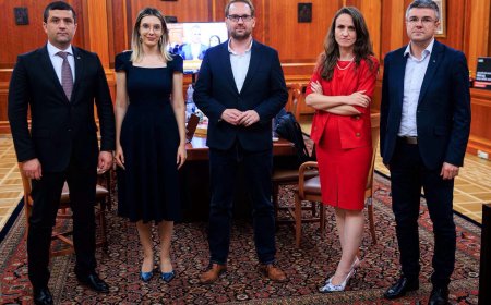 USR acuză PSD și AUR de atacuri politice: „Frica lor este de o Românie care funcționează”