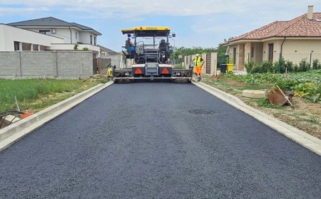 Se asfaltează o stradă din Ghiroda