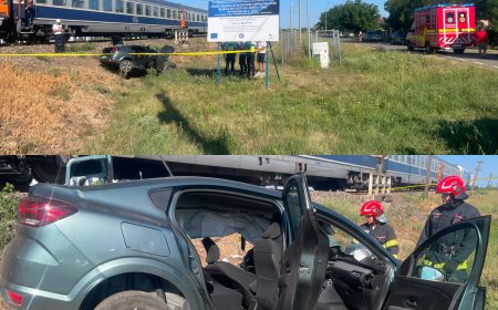 Mașină lovită de tren! Femeia de la volan, în stare gravă