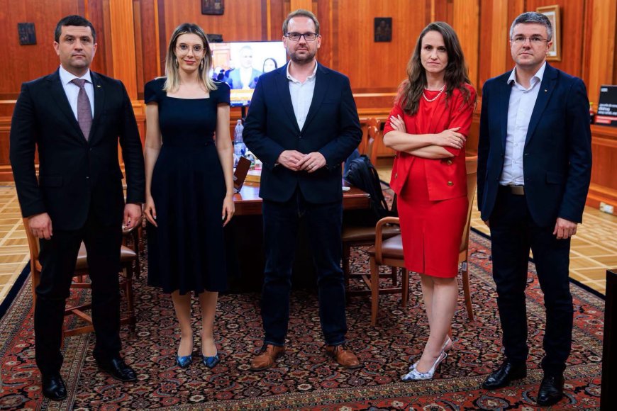 USR acuză PSD și AUR de atacuri politice: „Frica lor este de o Românie care funcționează”