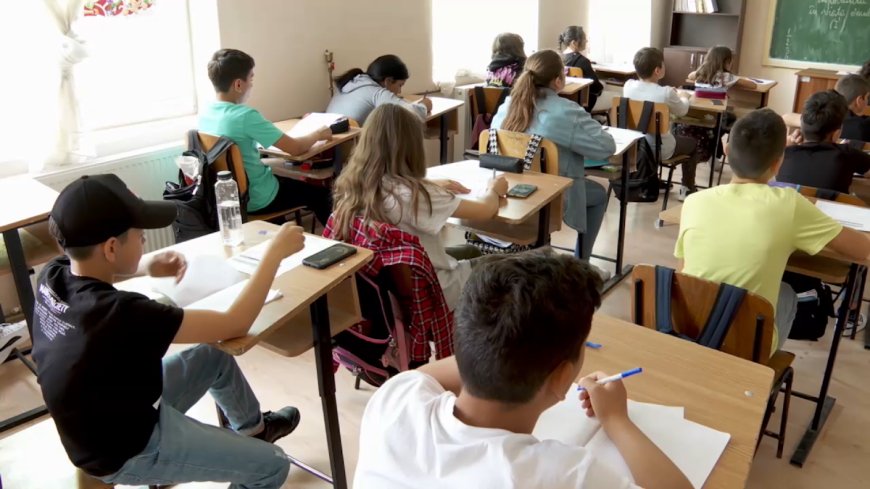 Începe cea de-a doua sesiune a examenului național de Bacalaureat