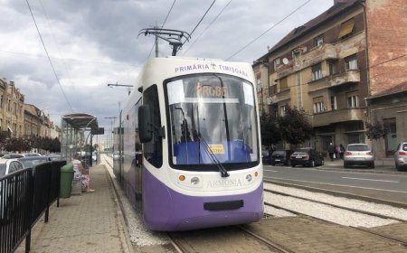 Tramvai blocat la Gara de Nord