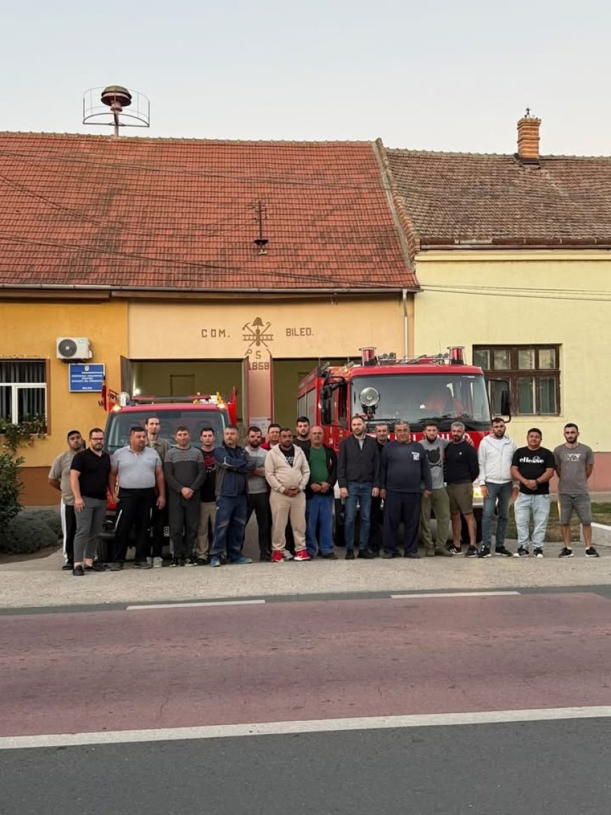 Pompierii voluntari din Biled refuză intervențiile. Cer echipamente noi